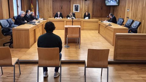 El acusado trabajaba para una agencia de viajes sita en Sarria entre los años 2019 y 2020