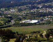 La decisi�n municipal permitir� cambiar los usos de una treintena de naves en el rural.