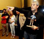 Carlos Blanco con Ram�n, el protagonista al que da vida.