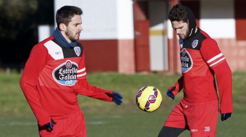 Iago D�az y Lolo Pl�, durante un entrenamiento celebrado en el campo de O Ceao.