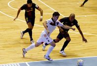 Santiago y Barcelona se repartieron los puntos en la primera vuelta en el partido de Sar.