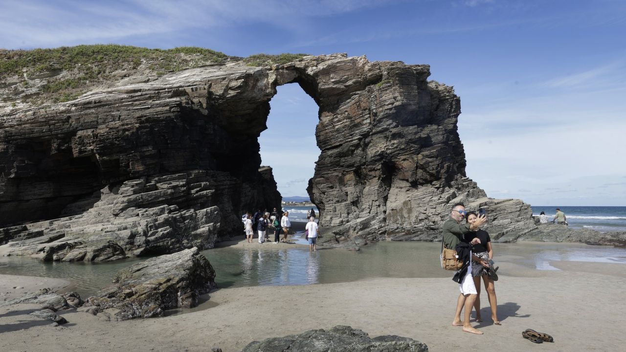 As Catedrais opta de nuevo a ser la mejor playa de España