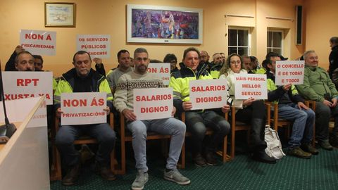 Los trabajadores acudieron al pleno de este lunes