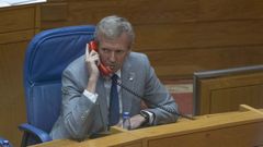 El presidente Alfonso Rueda, este mircoles en el Parlamento de Galicia  