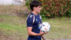 El canterano del Celta Fortuna Pablo Gavi�n, en un amistoso de pretemporada.