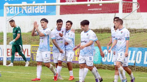Partido de Tercera Federación entre el Boiro y el Compostela en el Campo municipal de Barraña