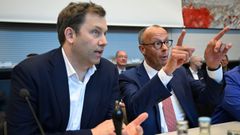 El l�der de la CDU y pr�ximo canciller de Alemania, Friedrich Merz, junto al col�der de los socialdem�cratas y pr�ximo vicecanciller y ministro de Finanzas, Lars Klingbeil.