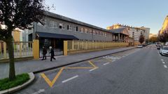 La parte reservada al autob�s ocupa unos 30 metros, donde podr�an aparcar hasta nueve veh�culos