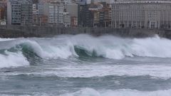 PLAYA Y PASEO,  PLEAMAR COINCIDE CON ALERTA NARANJA