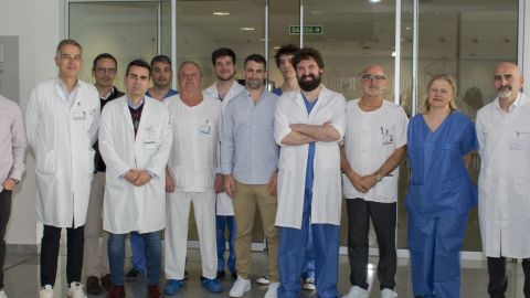 El HUCA forma a neurorradi�logos de todo el pa�s en una t�cnica innovadora para reducir hematomas cr�nicos entre el cerebro y el hueso del cr�neo