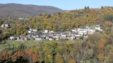 Dos de las fosas están en San Vicente de Leira