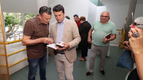 PRESENTACION DEL LIBRO DAS PIONEIRAS AS PRIMEIRAS FEDERADAS DE ANTON RODRIGUEZ GALLARDO EN LA CASA DE CULTURA