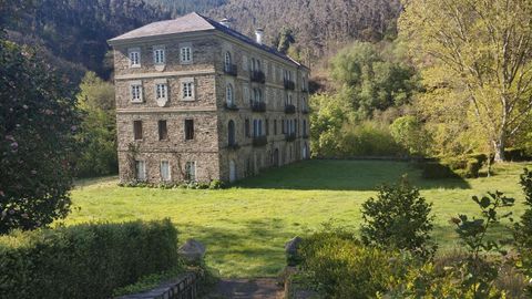 La casona de Sestelo, en Presno, Castropol
