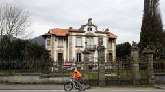 Mansi�n en Magazos (Viveiro). La casa tiene 753 metros cuadrados construidos y una parcela de 4.287 metros. En Semana Santa formaba parte del stock de viviendas que Aliseda ofertaba en la comarca.
