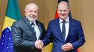 El presidente de Brasil, Luiz Ignacio Lula da Silva, y el canciller alemn, Olaf Scholz, durante una reunin esta semana en Bruselas