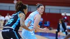 La jugadora del Celta de baloncesto Diana Cabrera, durante el partido ante el Ibaeta de este jueves.