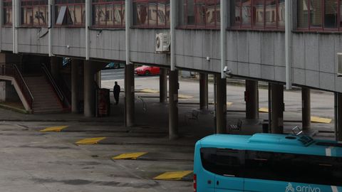 La estaci�n de autobuses de Ferrol, vac�a por huelga.