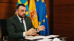 Adri�n Barb�n participa de forma telem�tica en los Encuentros del Eo