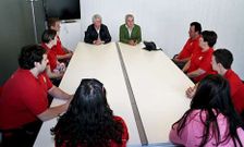 Representantes de Cabaleiros do Deza y de Lal�n, junto al edil Manuel Fern�ndez, se reunieron este lunes.