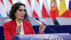 La comisaria europea de Gesti�n de Crisis, Hadja Lahbib, ayer en el Parlamento Europeo