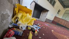 Actos vandlicos en San Sadurnio