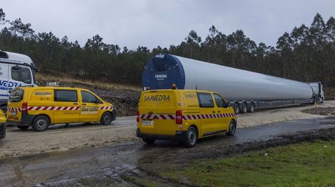 Obras de repotenciaci�n del parque e�lico de Monte Redondo, en Vimianzo. 