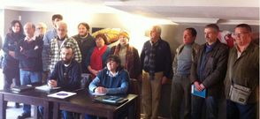 Foto de familia de los representantes de Podemos en Vilagarc�a tras el proceso electoral. 