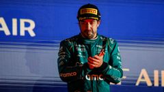 Fernando Alonso.Fernando Alonso en el podrio del Gran Premio de Brasil