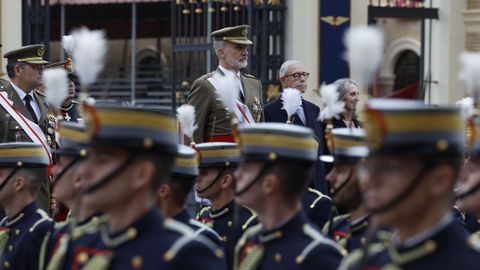 El rey Felipe VI ha participado este sbado en el 40 aniversario de la jura de bandera de la XLV promocin de la Academia General Militar, en Zaragoza.