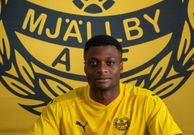 Neftali Manzambi