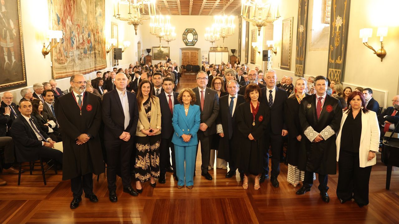 Los abogados festejan a San Raimundo pese a las dificultades