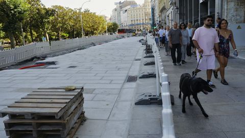 Las obras de remodelaci�n prosiguen en los Cantones de A Coru�a