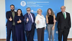 Antonio Roade, Adriana Domnguez, Jordi Berenguer, Diana Cayuela, Mnica Ardanuy y Enric Carrera celebran el acuerdo en Terrasa