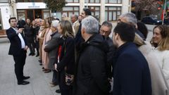 El propio Caballero dirigi�, en A Milagrosa, la colocaci�n de los cargos y candidatos del PSOE