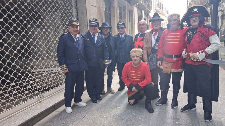 La Cofrad�a do Cochinillo es una pe�a de nueve amigos de Viveiro