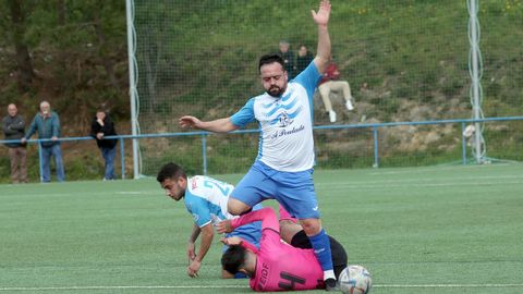 Derbi barbanzano de Preferente entre Cidade de Ribeira y Boiro