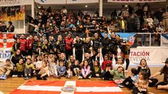 Las jugadoras del Guard�s celebran el triunfo sobre el Lanzarote Zonzamas.