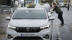 Imagen de archivo de una parada de taxis en A Coruña