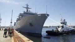 Las im�genes del acto de despedida del buque log�stico australiano