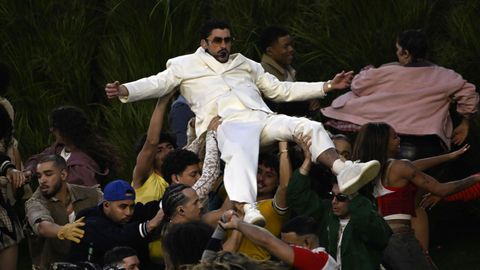 Bad Bunny, en su actuaci&oacute;n en el intermedio de la Super Bowl