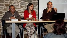 Eduardo Noya e Aurelia Picallo acompa�aron a Xan Fern�ndez Carrera na presentaci�n.