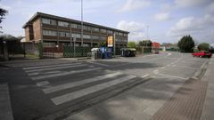 Exterior del colegio de Albeiros de Lugo