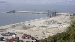 El puerto exterior de Ferrol podr�a acoger la futura planta de coches de la marca MG e Europa