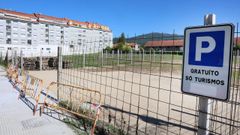 El nuevo aparcamiento disuasorio se encuentra en las proximidades del colegio de A Escardia