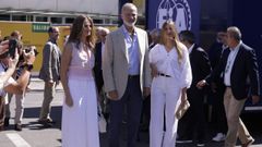 Leonor y Sof�a, junto al rey Felipe VI en el Madring