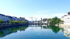 Brais Su�rez.El r�o Limmat, en Z�rich