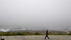 Niebla, lluvias y tormentas en el �ltimo fin de semana del verano (en la imagen, la r�a de Noia desde Porto do Son)