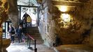 Escaleras de acceso a la cueva de Covadonga