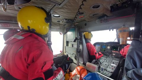 Rescate de un pasajero en un crucero frente a Cabo Silleiro
