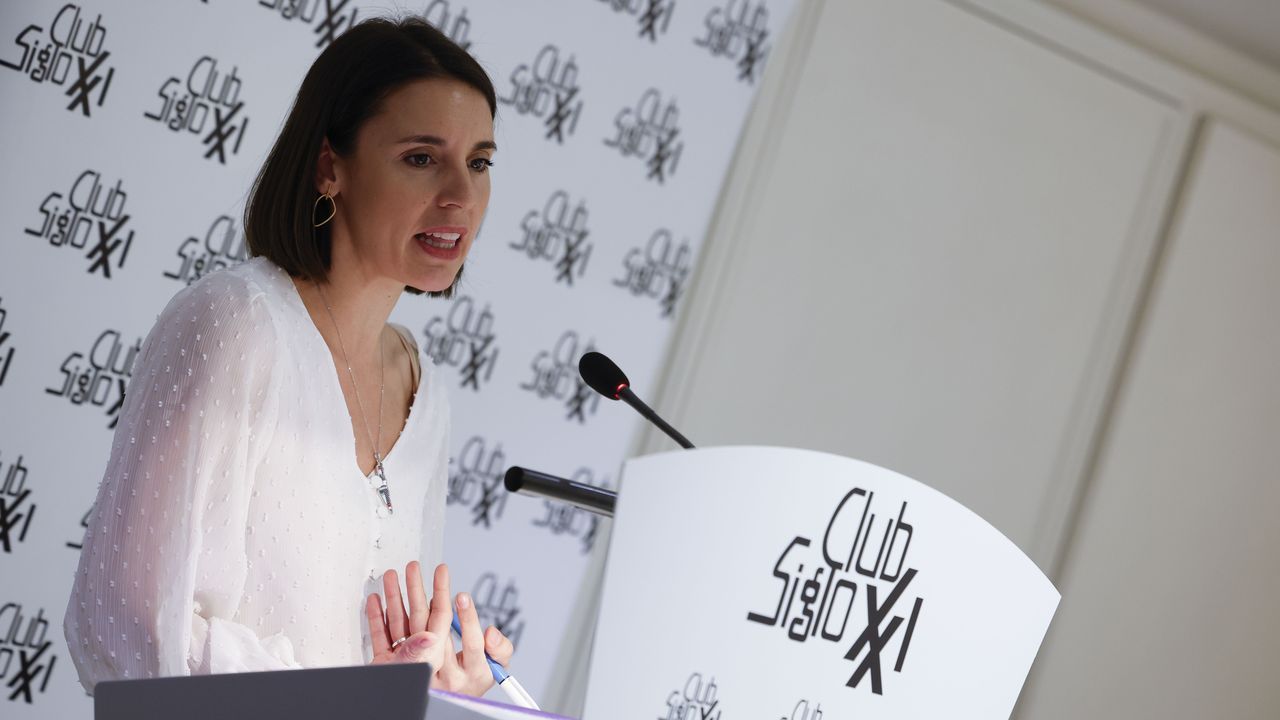 Podemos sugiere dejar a Sumar fuera de un nuevo movimiento que reactive a la izquierda